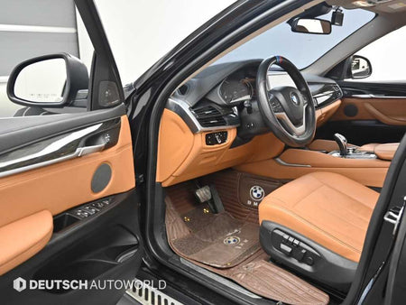 BMW X6 — photo 11