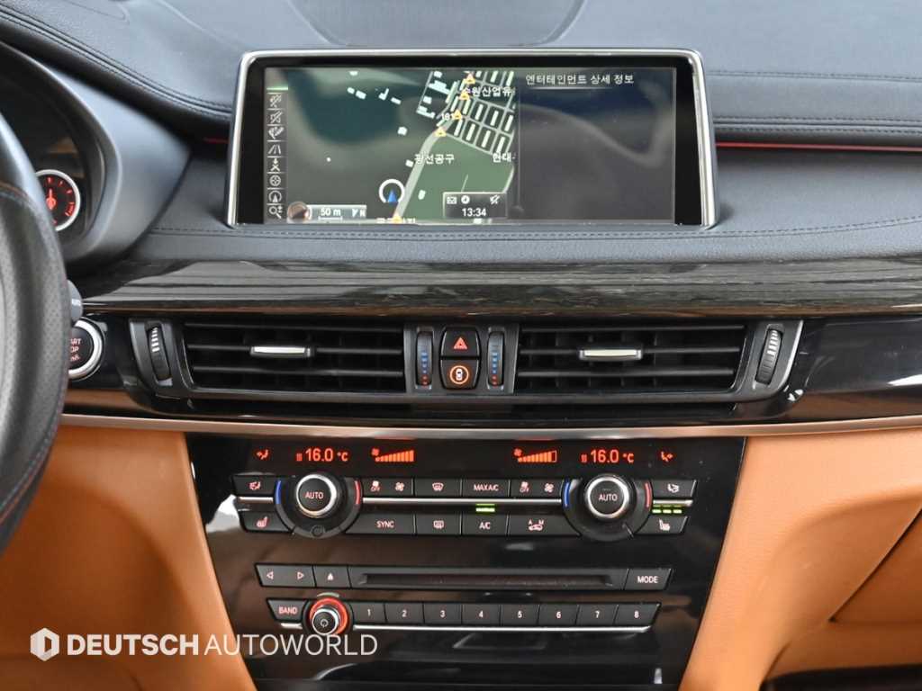 BMW X6 — photo 14