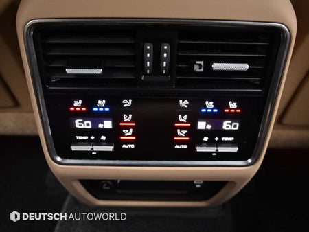 Porsche Cayenne — photo 19