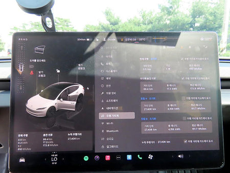 Tesla Model 3 — photo 11