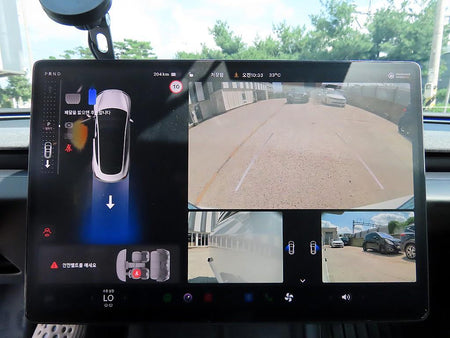 Tesla Model 3 — photo 15