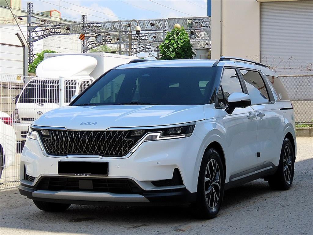 Kia Carnival — photo 02
