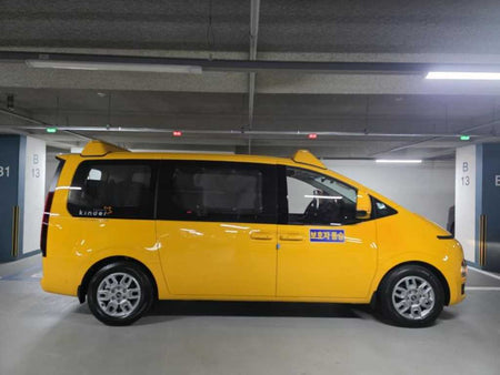 Hyundai Staria — photo 03