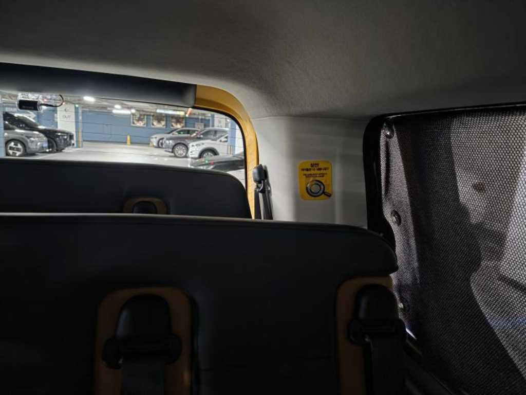 Hyundai Staria — photo 14