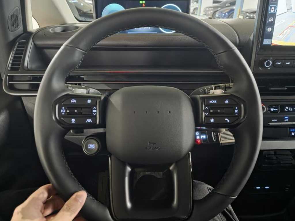 Hyundai Staria — photo 18