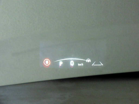 Lexus LM — photo 13
