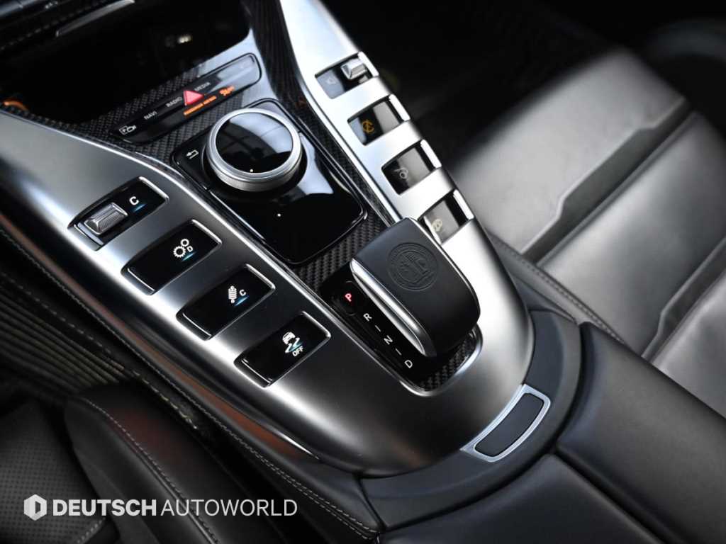 Mercedes-Benz AMG GT — photo 09