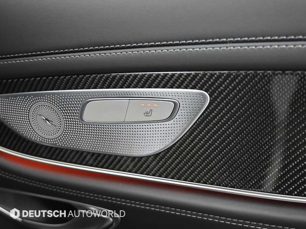 Mercedes-Benz AMG GT — photo 16