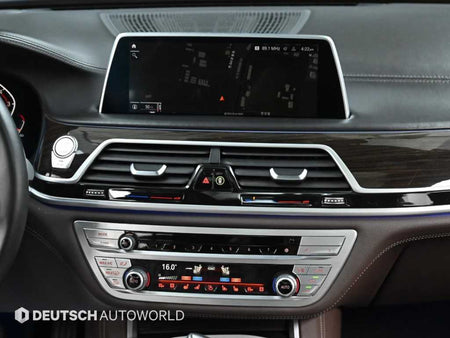 BMW 7-Series — photo 14
