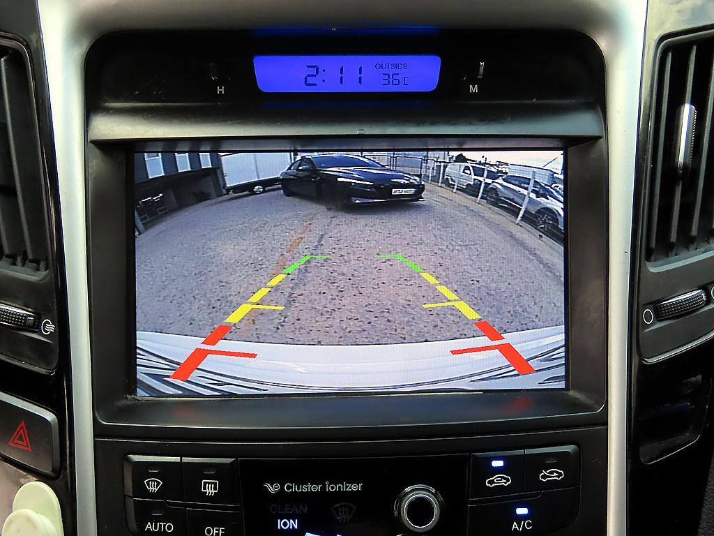 Hyundai Sonata — photo 16