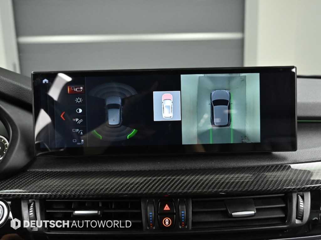 BMW X5 — photo 15