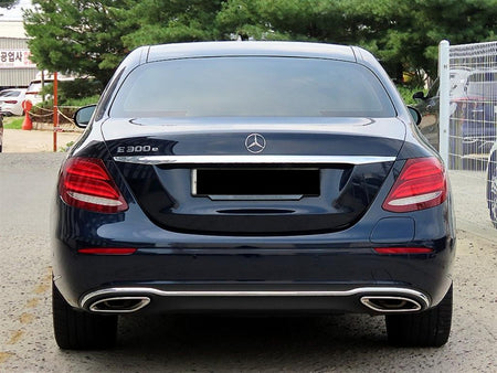 Mercedes-Benz E-Class — photo 04
