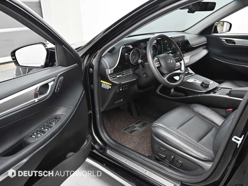 Hyundai Grandeur — photo 11