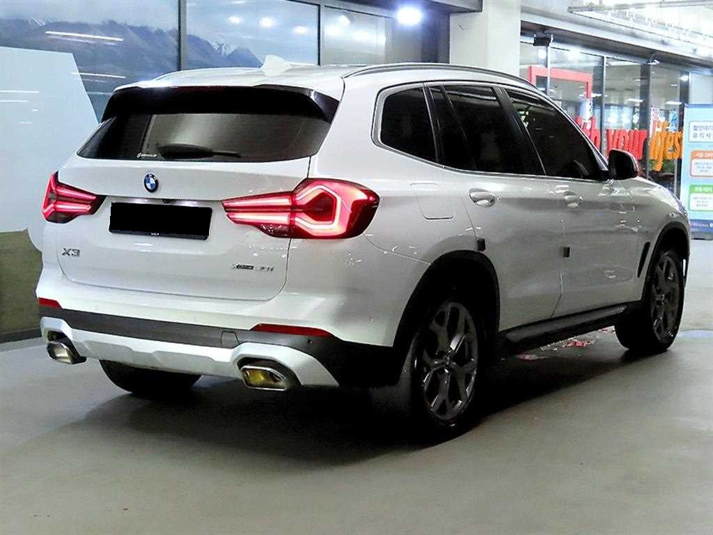 BMW X3 — photo 04