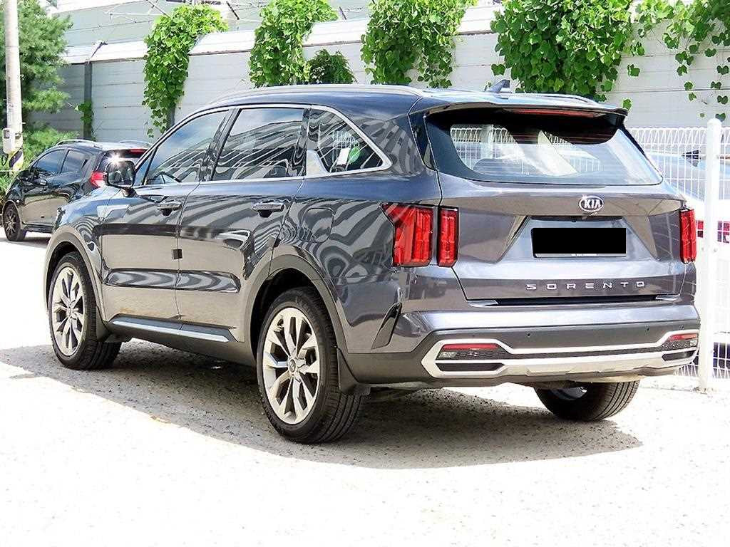 Kia Sorento — photo 03