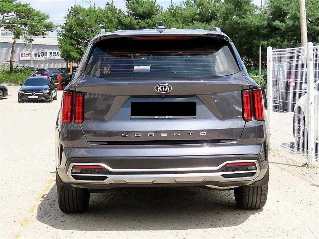 Kia Sorento — photo 04