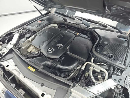 Mercedes-Benz E-Class — photo 05