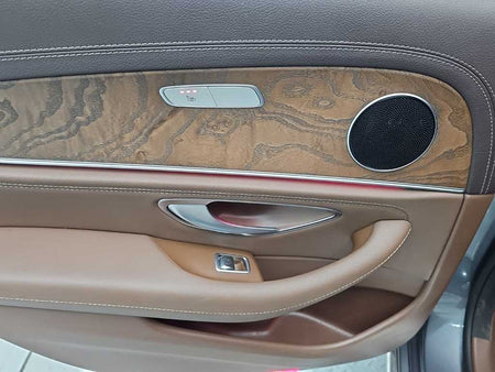 Mercedes-Benz E-Class — photo 13