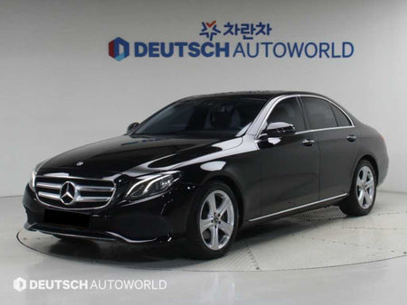 Mercedes-Benz E-Class — photo 01
