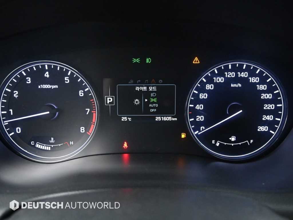 Hyundai Genesis — photo 08