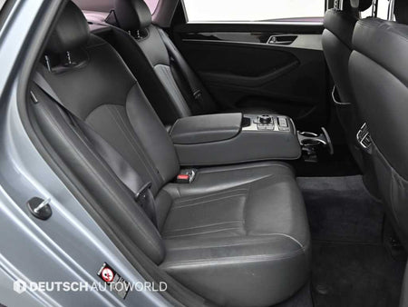 Hyundai Genesis — photo 12