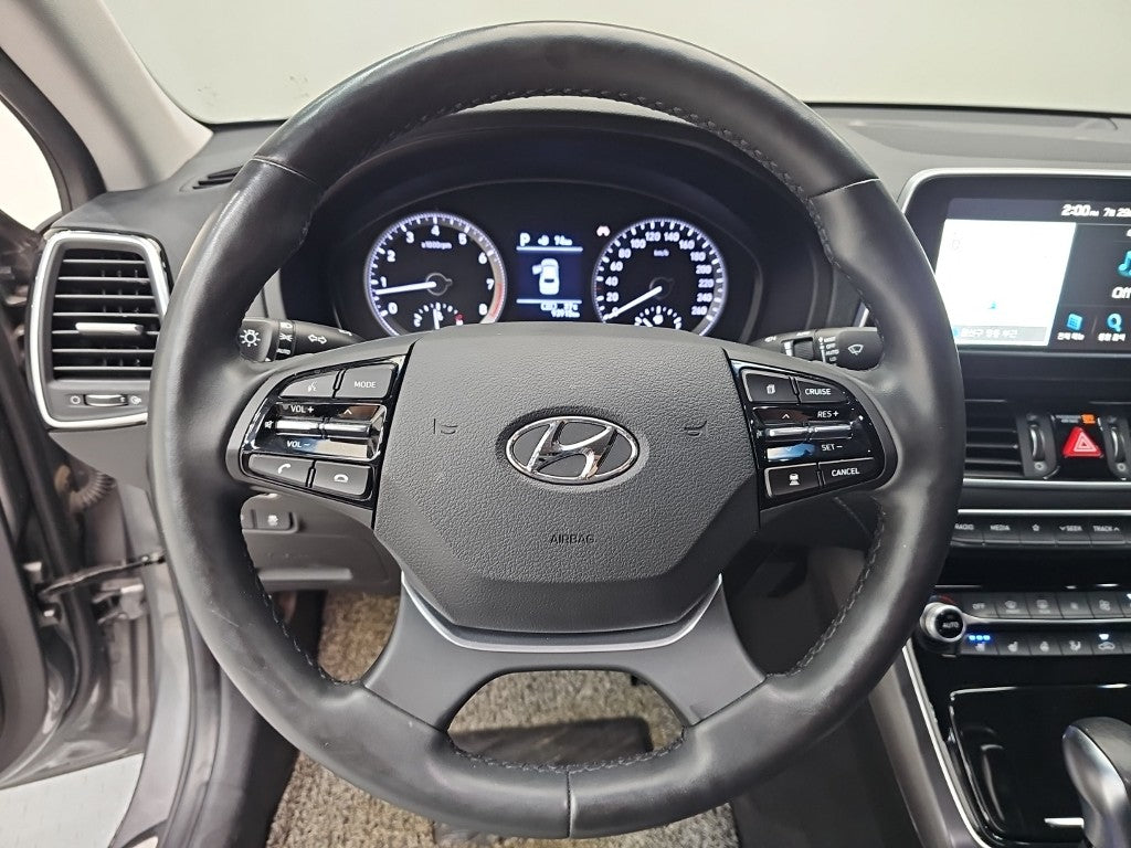 Hyundai Grandeur — photo 09