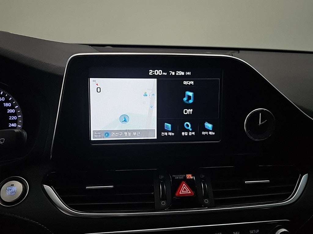 Hyundai Grandeur — photo 14