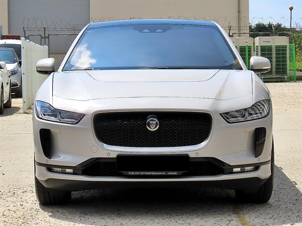 Jaguar I-PACE — photo 01