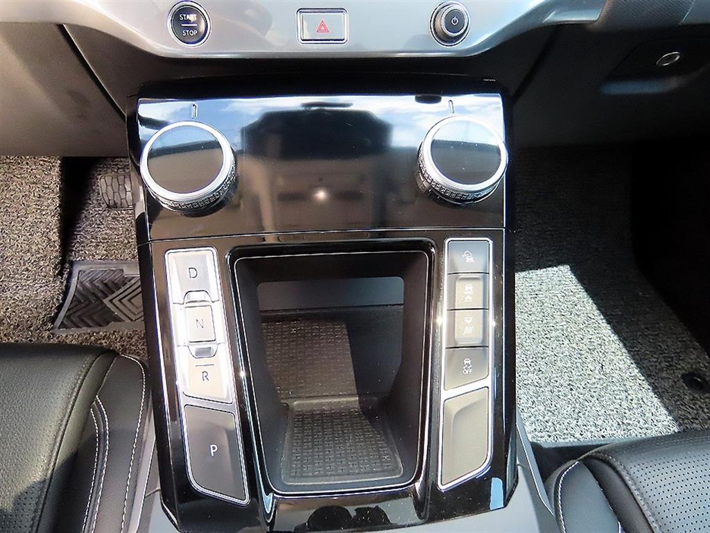 Jaguar I-PACE — photo 10