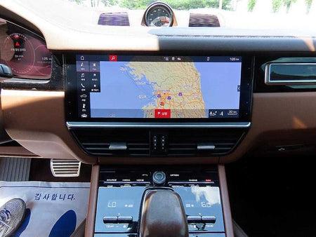 Porsche Cayenne — photo 13