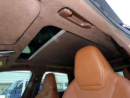 Porsche Cayenne — photo 17