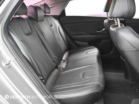 Hyundai Avante — photo 17