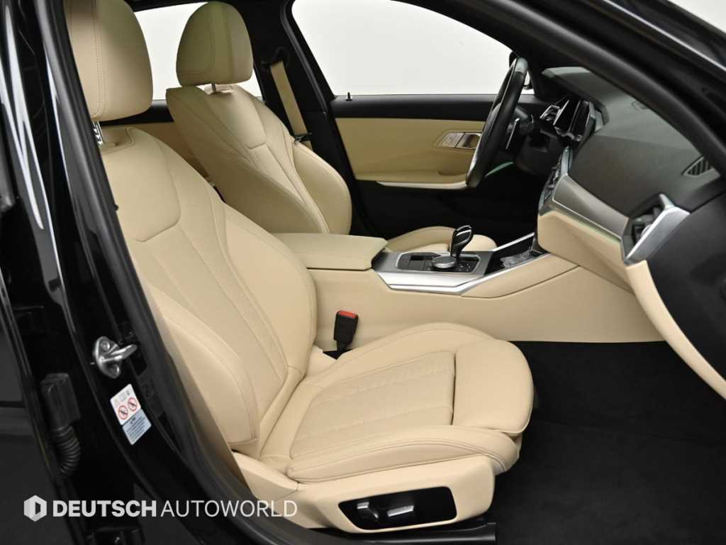 BMW 3-Series — photo 10