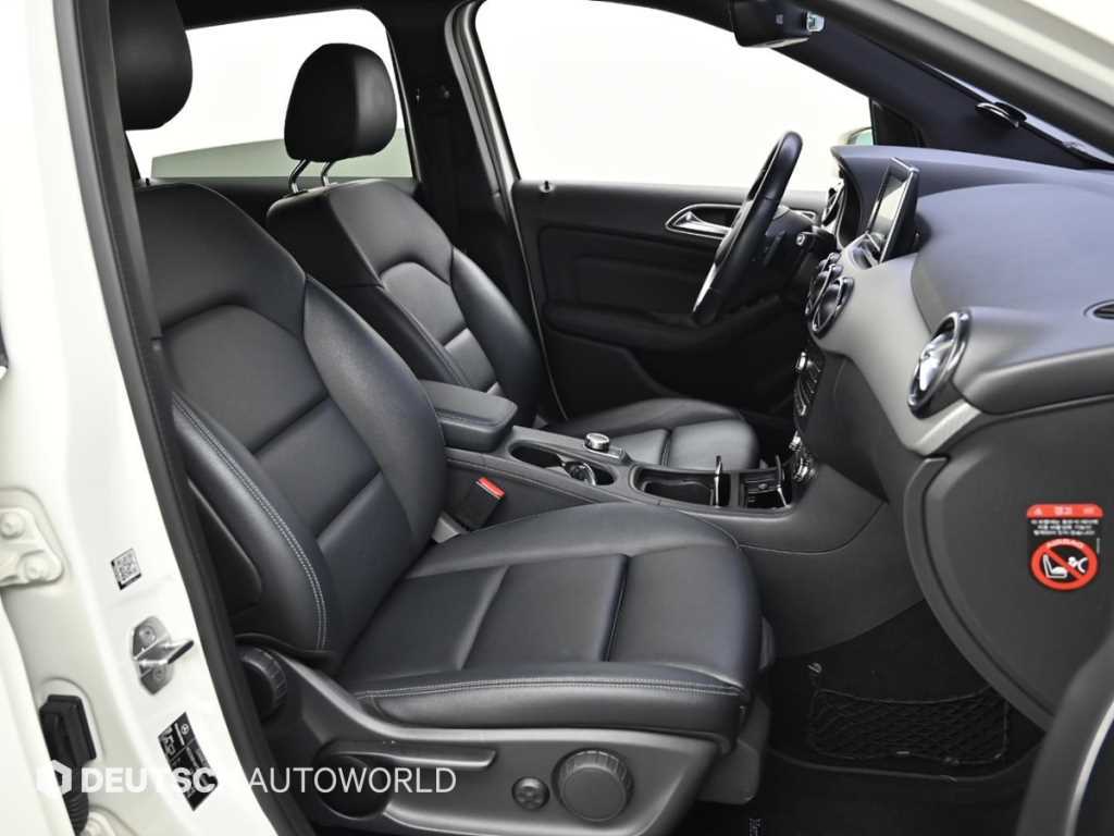 Mercedes-Benz B-Class — photo 10