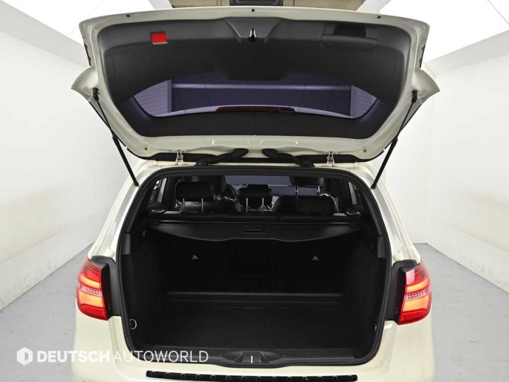 Mercedes-Benz B-Class — photo 19