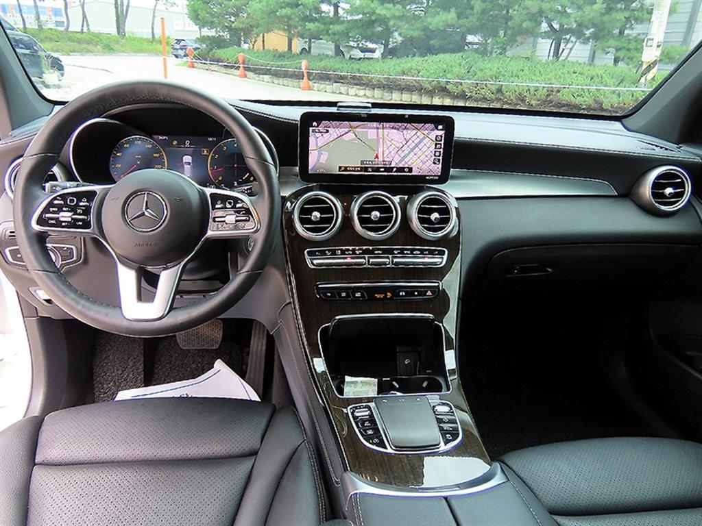 Mercedes-Benz GLC-Class — photo 07