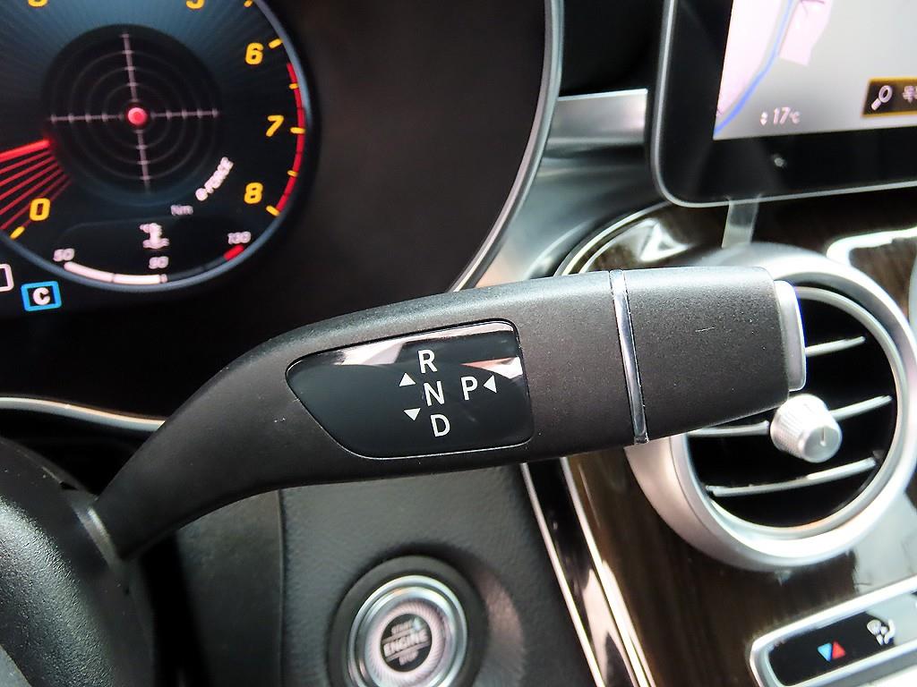 Mercedes-Benz GLC-Class — photo 11