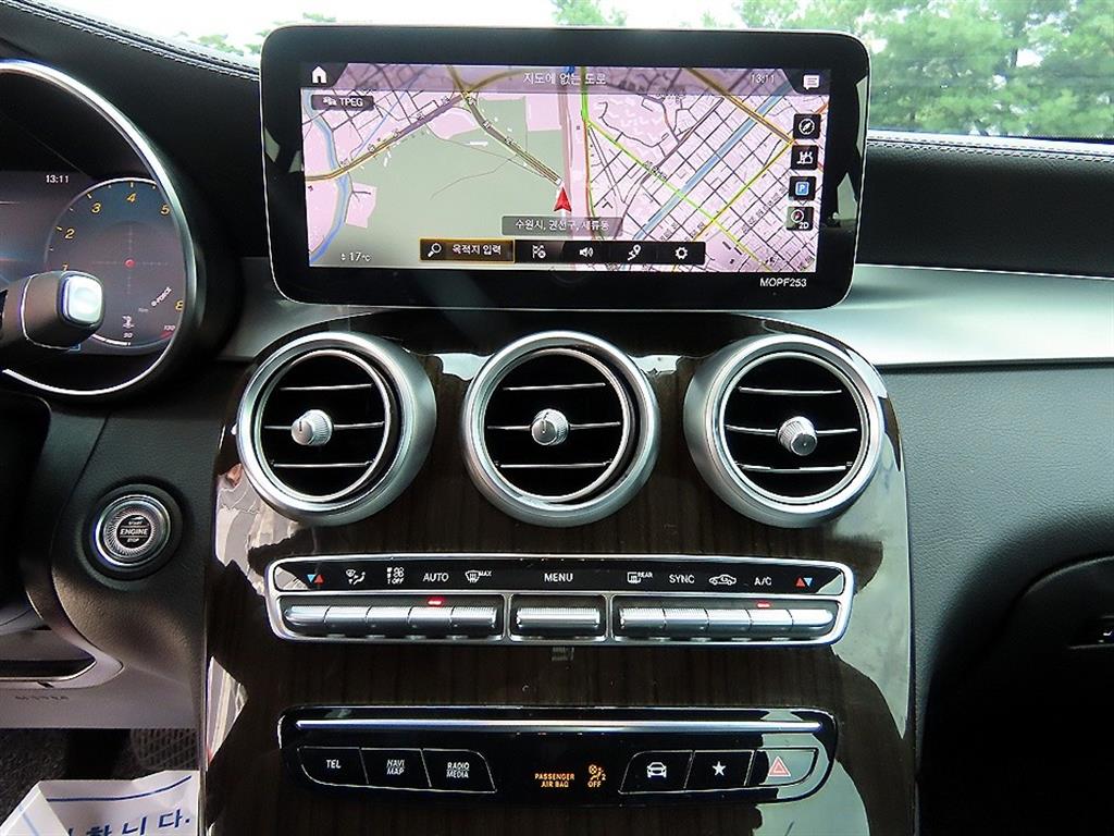 Mercedes-Benz GLC-Class — photo 13