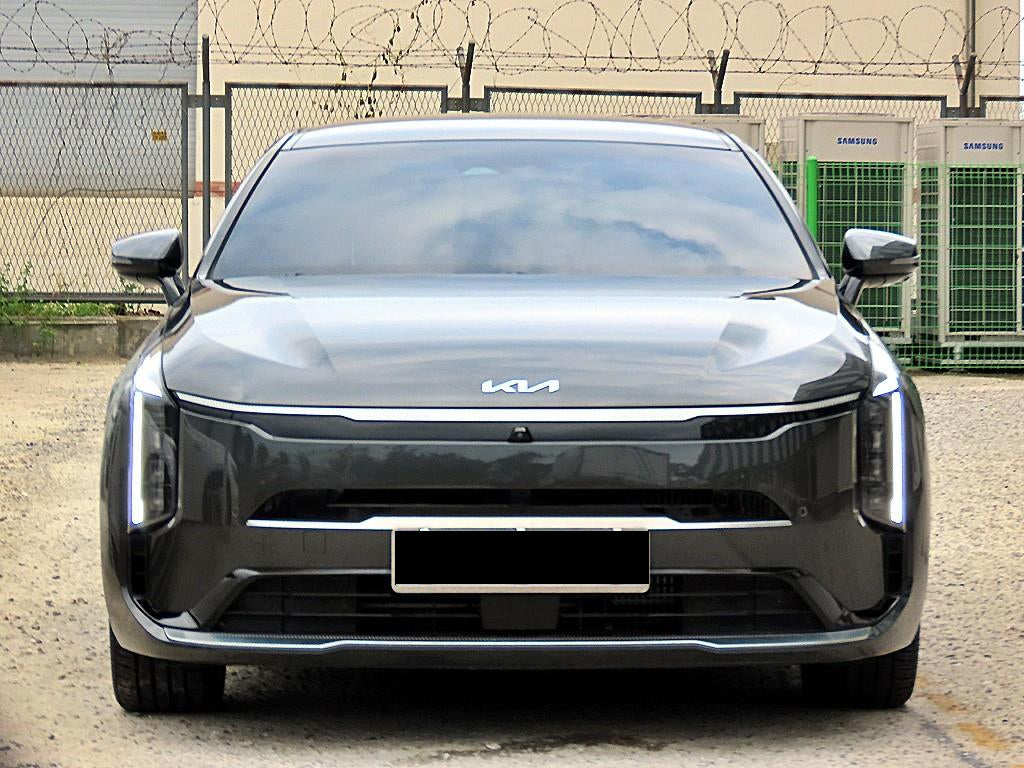 Kia K8 — photo 01