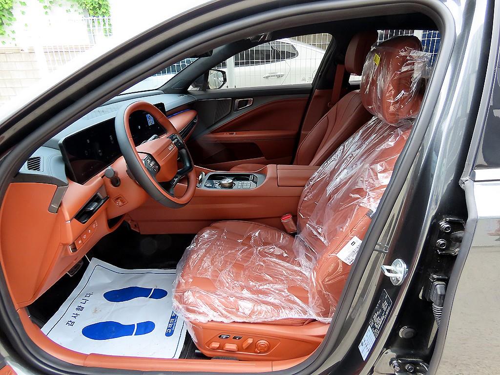 Kia K8 — photo 05