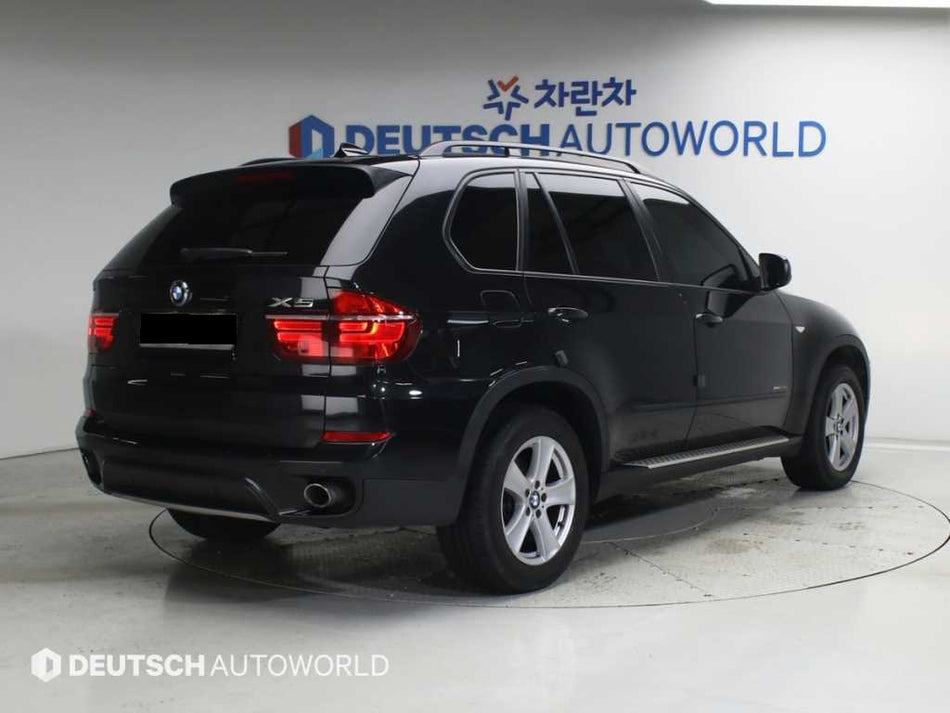 BMW X5 — photo 02