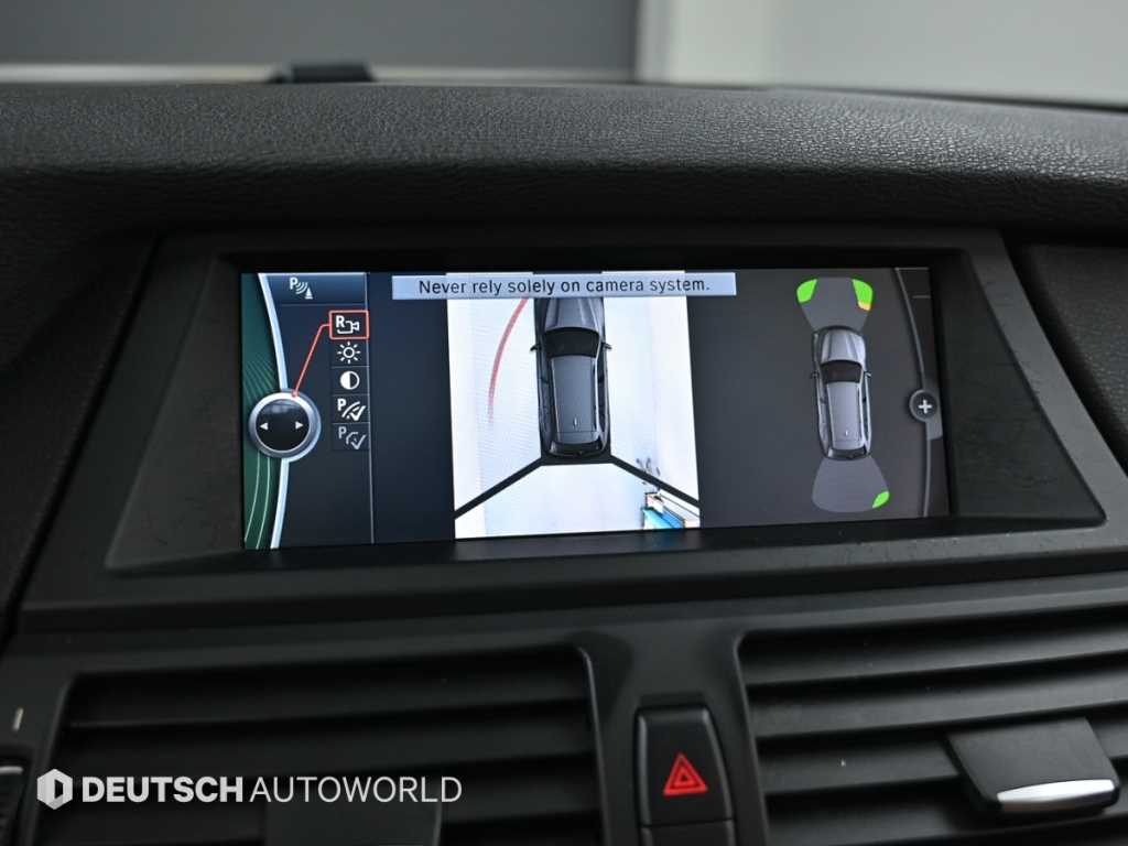 BMW X5 — photo 15