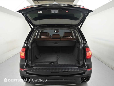 BMW X5 — photo 19