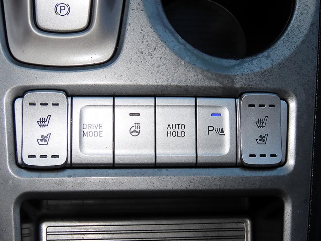 Hyundai Kona — photo 13