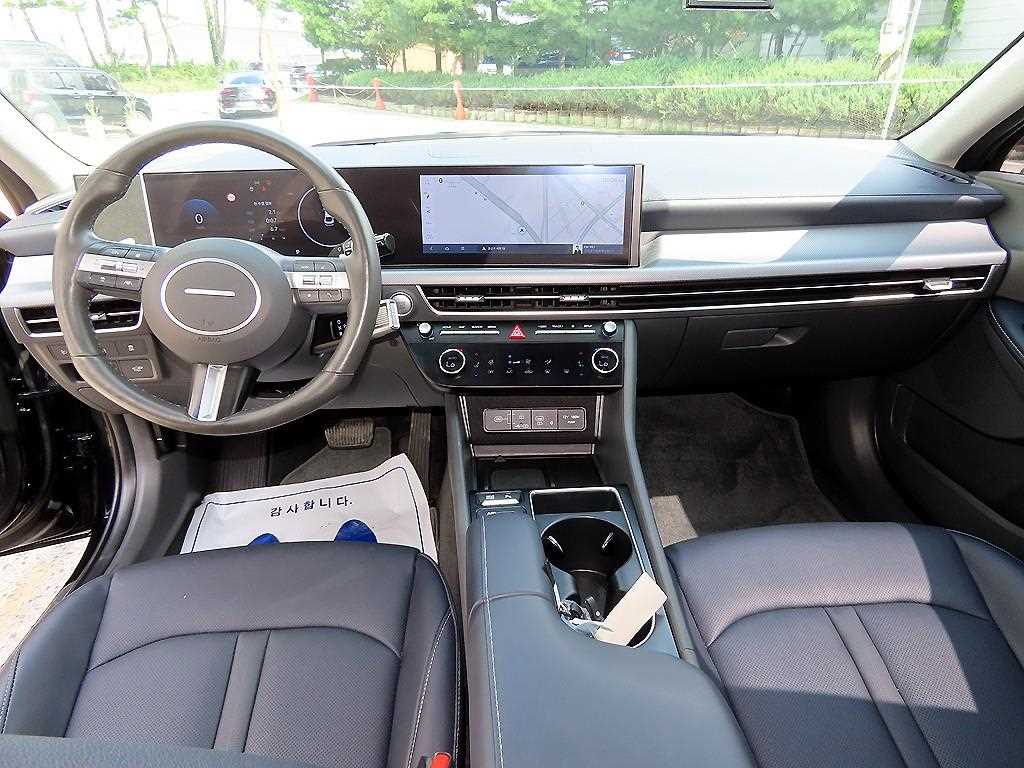 Hyundai Sonata — photo 07
