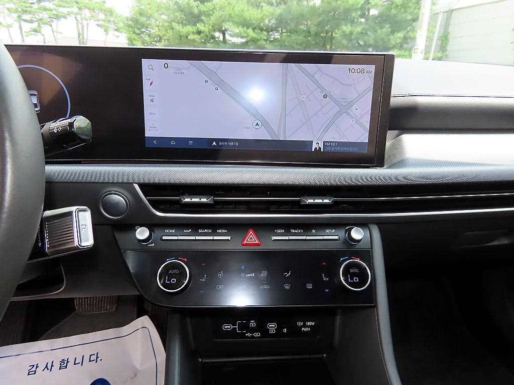 Hyundai Sonata — photo 14