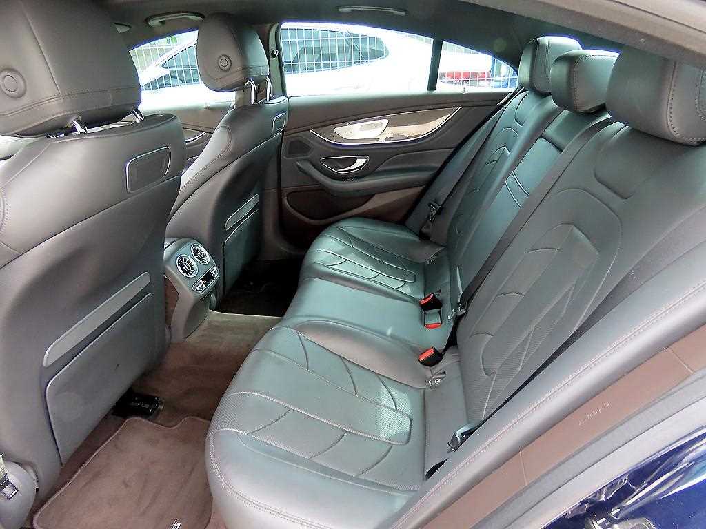 Mercedes-Benz CLS-Class — photo 06
