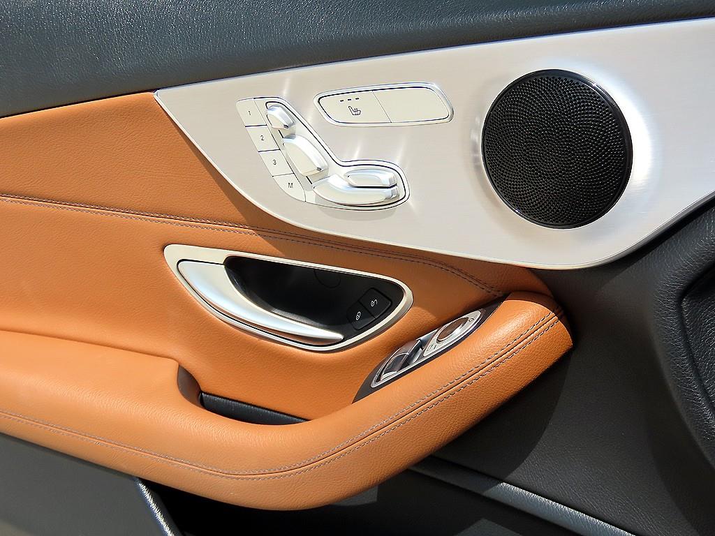 Mercedes-Benz C-Class — photo 12