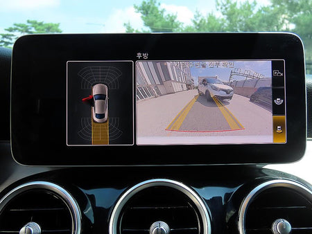 Mercedes-Benz C-Class — photo 16