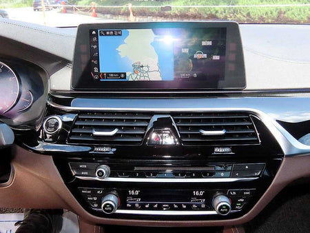 BMW 5-Series — photo 15